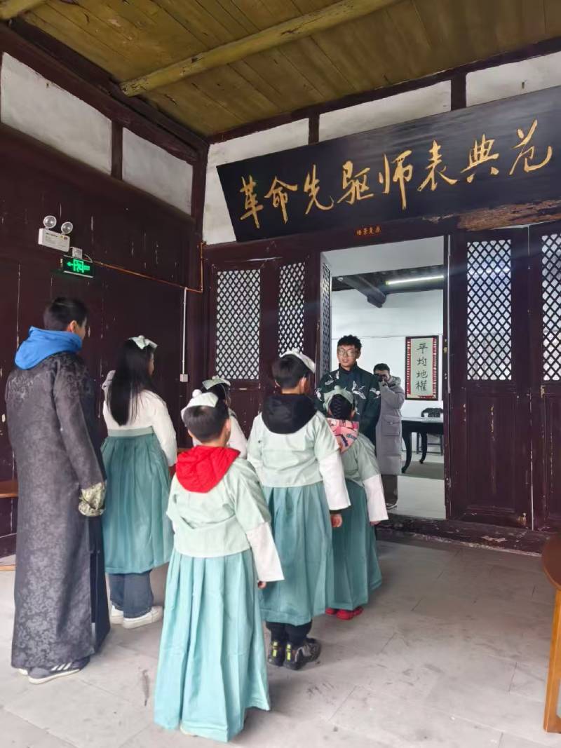 乌拉特前旗景区文学经典改编剧本游